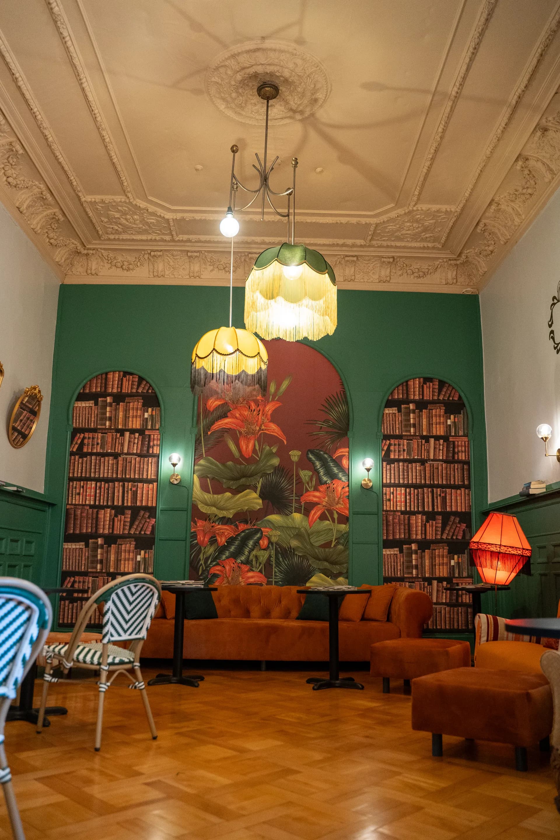 Areas Comunes at Happy Hostel Santiago — photo 5