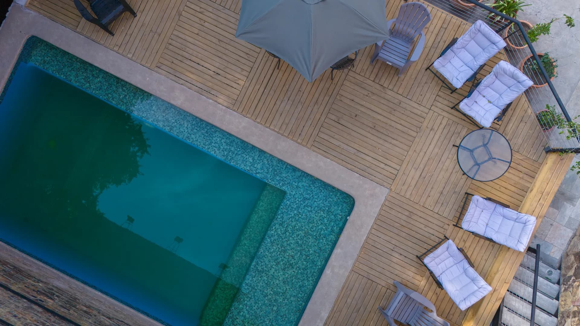 Jardin y Patio at Happy Hostel Santiago — photo 2