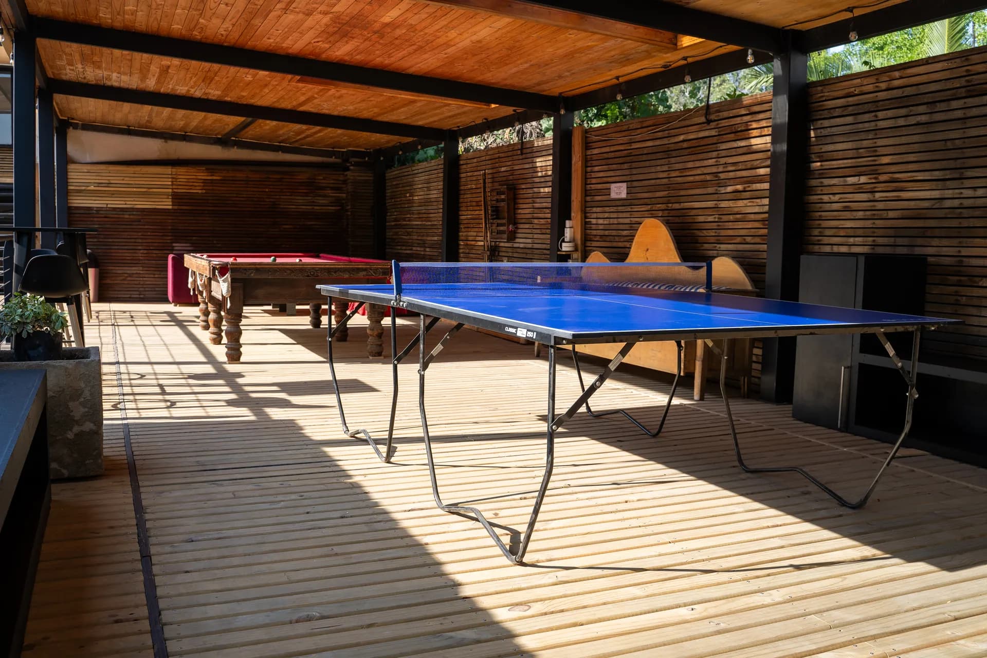 Jardin y Patio at Happy Hostel Santiago — photo 29