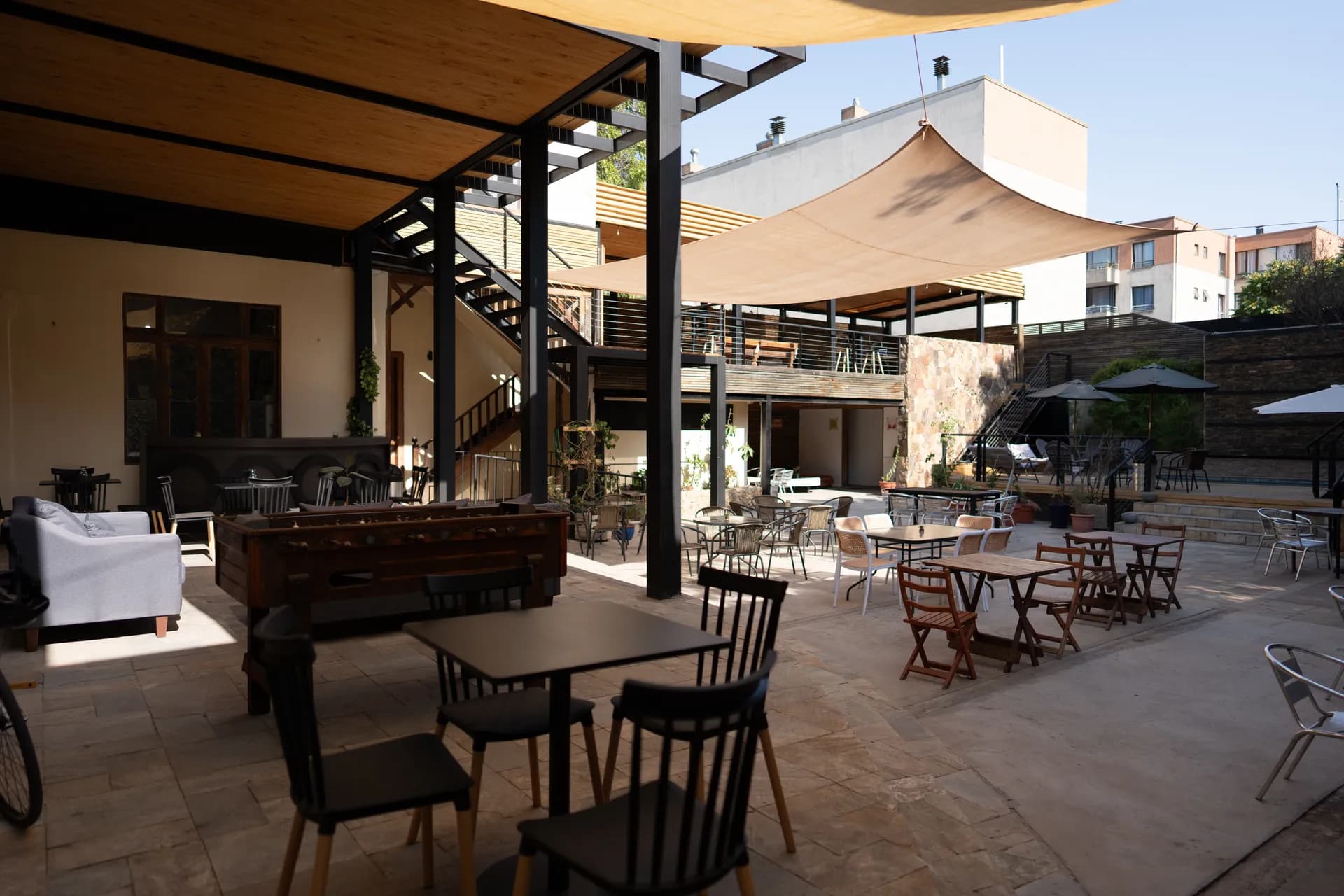 Jardin y Patio at Happy Hostel Santiago — photo 46